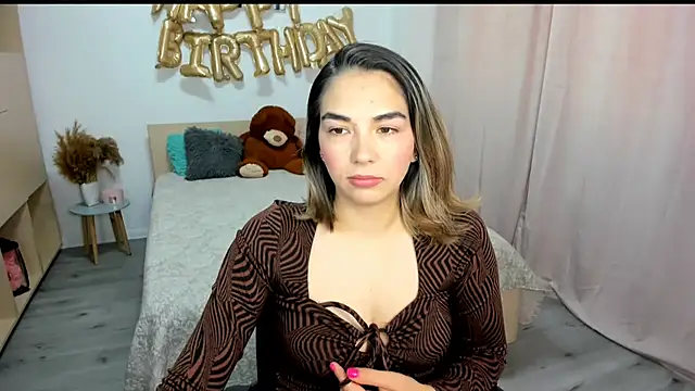 Snapshot of Alexa_Dolly12 chatting on August 1, 2026, 5:49 am Alexa Dolly12 online show from August 1, 2026, 5:49 am
