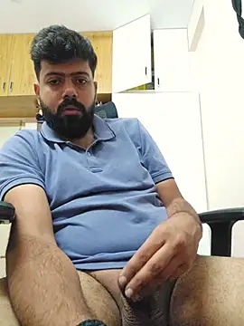 Hornie small Dick01 online show from March 19, 2026, 3:12 pm