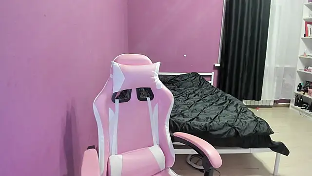 Snapshot of Lika8234 chatting on October 11, 2025, 9:05 pm Lika8234 online show from October 11, 2025, 9:05 pm