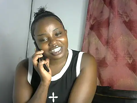 Snapshot of juicyblaqebony chatting on May 1, 2026, 4:39 am juicyblaqebony online show from May 1, 2026, 4:39 am