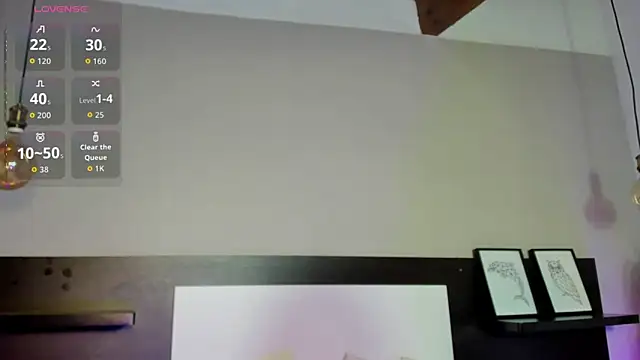 SaraaJhonsonn online show from February 10, 2026, 2:05 pm