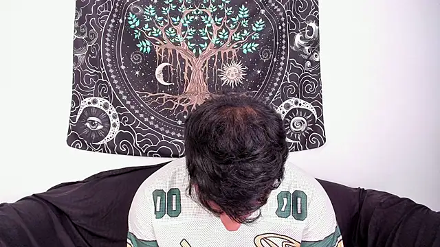 JayMarcos  online show from October 30, 2025, 1:09 pm