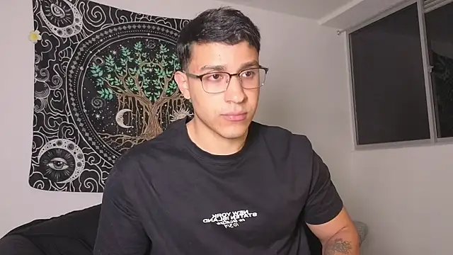 JayMarcos  online show from October 7, 2025, 1:06 am