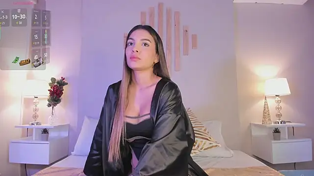 VictoriaNoah  online show from December 15, 2025, 7:31 pm