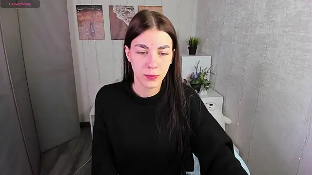 toooyour online show from October 20, 2025, 9:59 pm