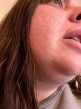 lairarose online show from November 14, 2025, 4:10 pm