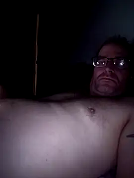 Snapshot of crazycam619 chatting on November 12, 2025, 5:00 am crazycam619 online show from November 12, 2025, 5:00 am