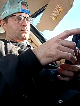 Snapshot of crazycam619 chatting on November 11, 2025, 3:29 pm crazycam619 online show from November 11, 2025, 3:29 pm