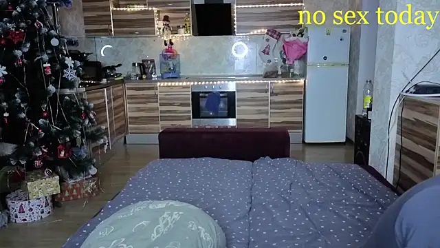 Snapshot of llolilove chatting on December 5, 2025, 3:32 pm llolilove online show from December 5, 2025, 3:32 pm