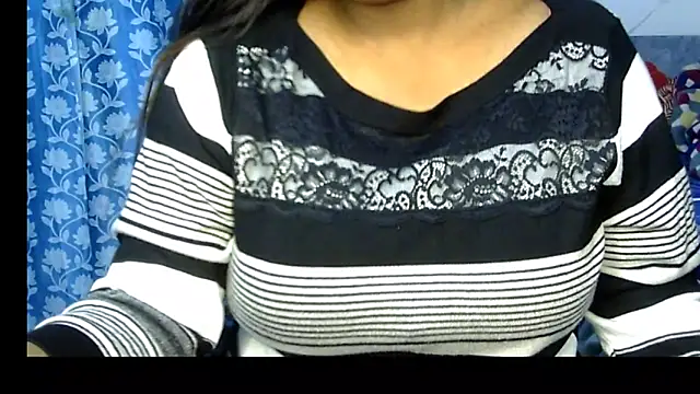 Snapshot of Radhika_Singhaniya chatting on November 20, 2025, 7:36 pm Radhika Singhaniya online show from November 20, 2025, 7:36 pm