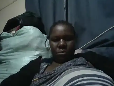 Snapshot of Ass533 chatting on December 8, 2024, 12:46 am Ass533 online show from December 8, 2024, 12:46 am