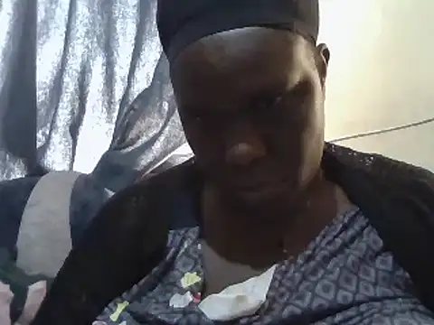 Snapshot of Ass533 chatting on December 2, 2024, 9:30 am Ass533 online show from December 2, 2024, 9:30 am