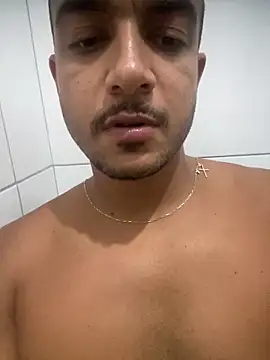 Snapshot of Punhetadele chatting on February 24, 2026, 10:43 pm Punhetadele online show from February 24, 2026, 10:43 pm