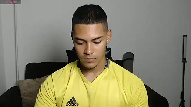 Snapshot of Iamdylan777 chatting on July 9, 2026, 3:51 am Iamdylan777 online show from July 9, 2026, 3:51 am