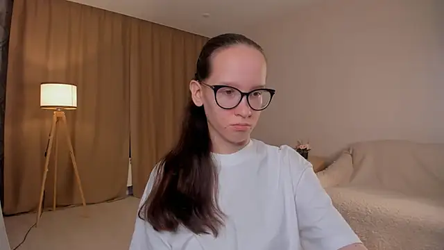 Snapshot of BettyBrowni chatting on October 11, 2025, 4:08 pm BettyBrowni online show from October 11, 2025, 4:08 pm