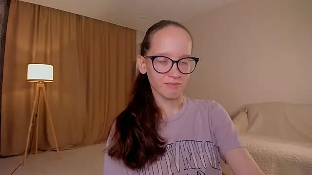 Snapshot of BettyBrowni chatting on October 12, 2025, 4:08 pm BettyBrowni online show from October 12, 2025, 4:08 pm