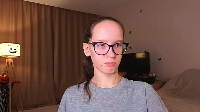 Snapshot of BettyBrowni chatting on November 14, 2025, 4:10 pm BettyBrowni online show from November 14, 2025, 4:10 pm