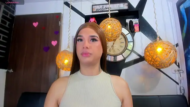Snapshot of victoria_aleia_ chatting on June 4, 2026, 10:36 pm victoria aleia online show from June 4, 2026, 10:36 pm