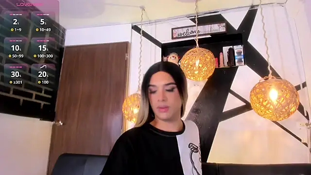 Snapshot of victoria_aleia_ chatting on February 9, 2026, 10:08 pm victoria aleia online show from February 9, 2026, 10:08 pm