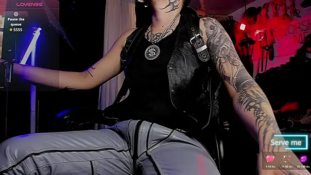 Snapshot of allanhurtss chatting on December 3, 2025, 7:46 pm allanhurtss online show from December 3, 2025, 7:46 pm