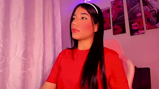 Alissarhys26 online show from March 6, 2025, 12:00 am