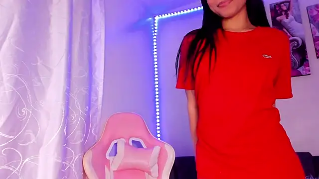 Alissarhys26 online show from December 8, 2024, 3:29 am