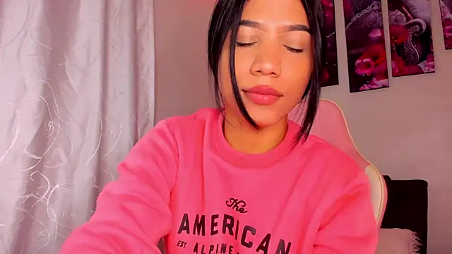 Alissarhys26 online show from December 19, 2024, 1:07 am