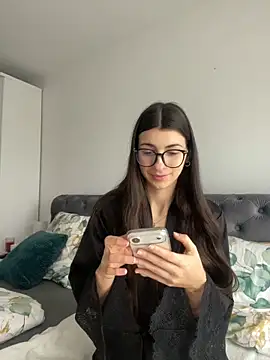 Wildberry  online show from March 15, 2026, 8:32 am