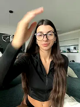 Wildberry  online show from October 30, 2025, 7:50 am