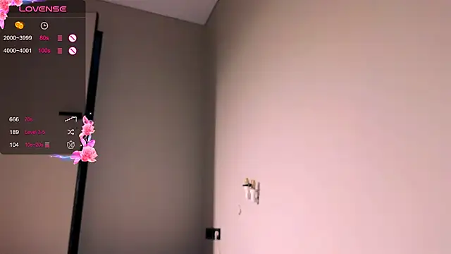 StephanyLuxe online show from January 11, 2026, 3:57 am