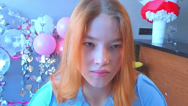 Snapshot of erikabrian chatting on February 16, 2026, 6:23 am erikabrian online show from February 16, 2026, 6:23 am