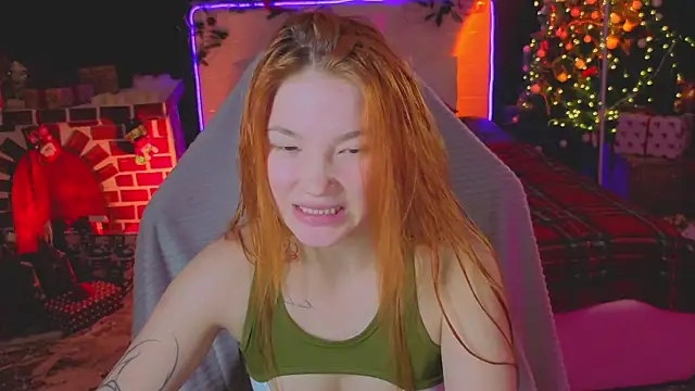 Snapshot of erikabrian chatting on December 20, 2025, 9:56 am erikabrian online show from December 20, 2025, 9:56 am