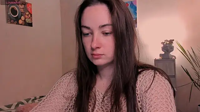 cClandesTina online show from October 27, 2025, 9:49 pm