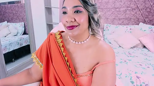  Lakshmi hotx online show from February 14, 2025, 3:05 pm