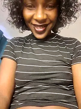 Snapshot of Sexxy_mariana chatting on September 20, 2025, 12:10 pm Sexxy mariana online show from September 20, 2025, 12:10 pm