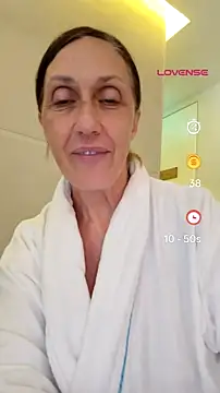 JasmineNoir2 online show from July 1, 2026, 4:18 pm