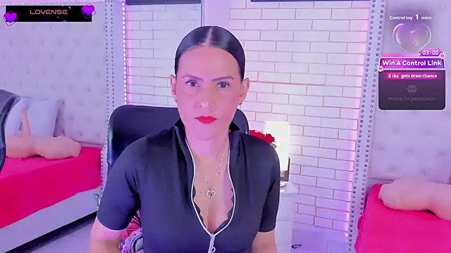 Snapshot of Coco_Balenciaga_ chatting on June 17, 2026, 11:53 am Coco Balenciaga online show from June 17, 2026, 11:53 am