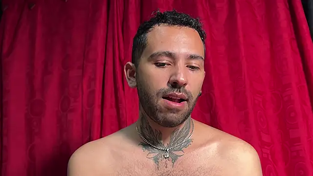 Snapshot of ThorgenKen chatting on December 14, 2025, 2:40 am ThorgenKen online show from December 14, 2025, 2:40 am