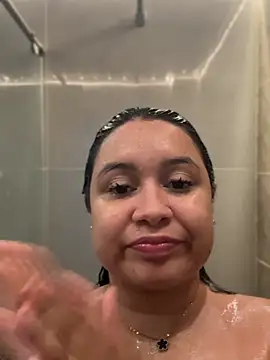 Snapshot of Pretty_Isadora chatting on July 4, 2026, 8:02 pm Pretty Isadora online show from July 4, 2026, 8:02 pm