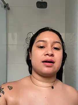 Snapshot of Pretty_Isadora chatting on July 10, 2026, 7:47 pm Pretty Isadora online show from July 10, 2026, 7:47 pm