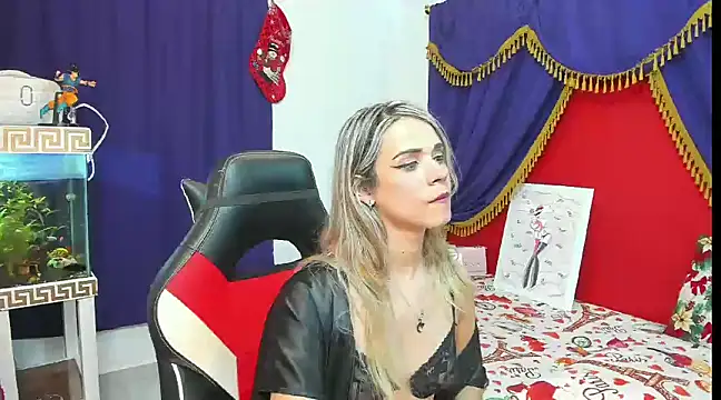 isabella lunats online show from January 15, 2025, 12:09 am