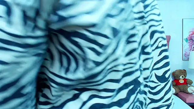 Snapshot of ThyaraJhons chatting on February 7, 2026, 11:51 am ThyaraJhons online show from February 7, 2026, 11:51 am