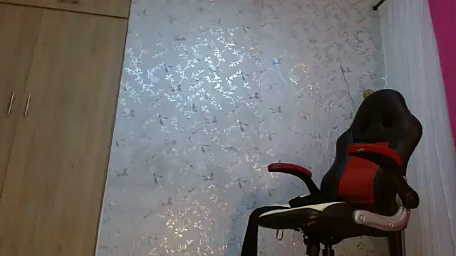 Snapshot of Samantabrown_ chatting on March 15, 2025, 5:37 pm Samantabrown online show from March 15, 2025, 5:37 pm