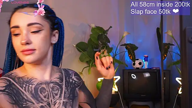 Snapshot of EvaCanton chatting on July 1, 2026, 2:45 am EvaCanton online show from July 1, 2026, 2:45 am