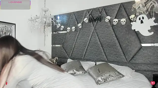 IsabellaGrey19 online show from October 26, 2025, 7:14 pm