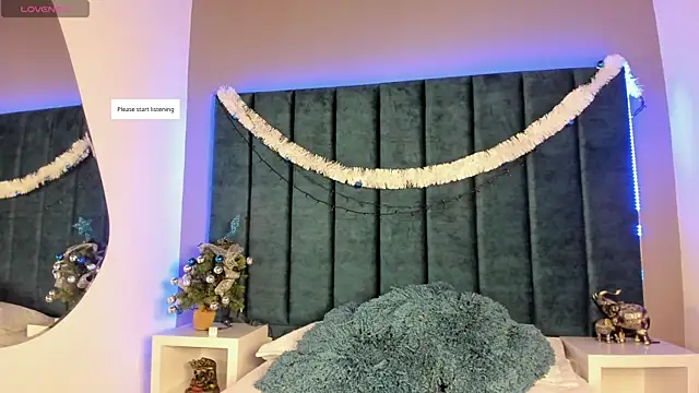 IsabellaGrey19 online show from January 6, 2026, 7:40 pm