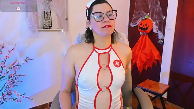 Snapshot of Chanelll_Taylorr_ chatting on October 31, 2025, 11:07 am Chanelll Taylorr online show from October 31, 2025, 11:07 am