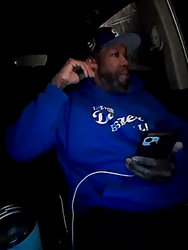 Snapshot of 3prettyboy3 chatting on November 17, 2025, 8:07 am 3prettyboy3 online show from November 17, 2025, 8:07 am