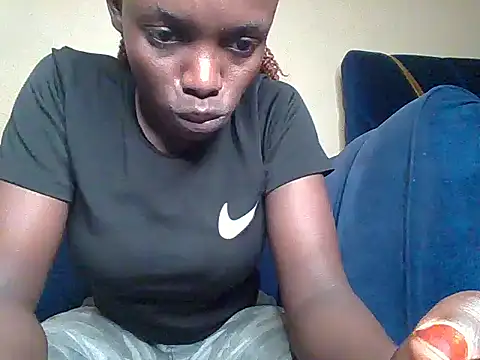 Snapshot of awino001 chatting on July 30, 2026, 12:43 am awino001 online show from July 30, 2026, 12:43 am