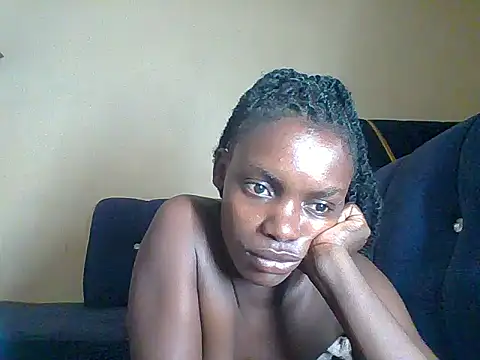 awino001 online show from February 8, 2026, 11:46 pm